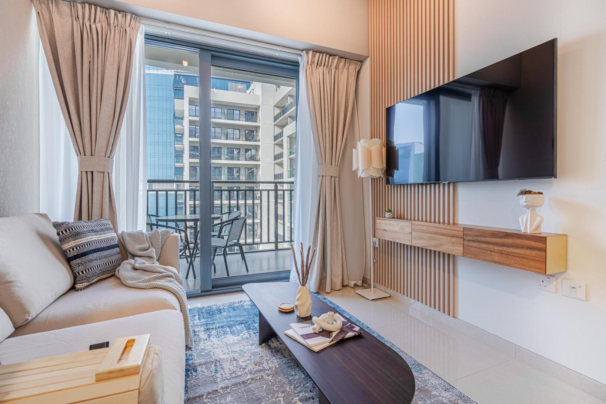 Apartment Modern Brand New 1 Bedroom In Zada Tower